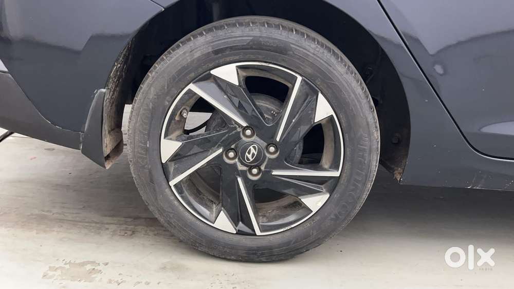 Hyundai Verna 1.5 Mpi Mt Sx (o), 2020, Petrol