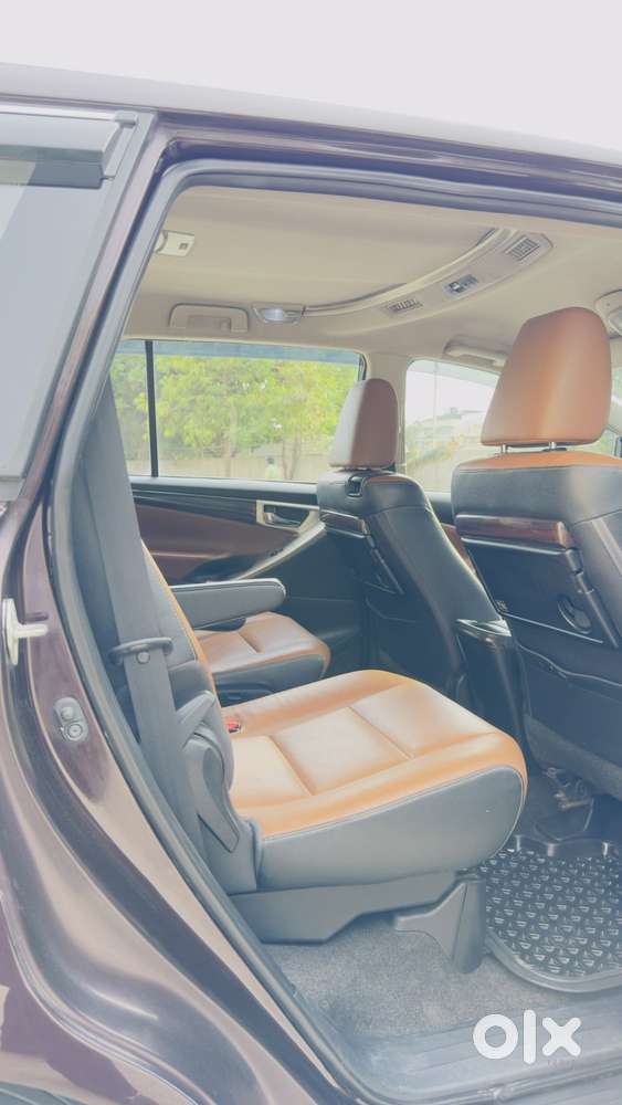 Toyota Innova Crysta 2.8z Automatic, 2019, Diesel