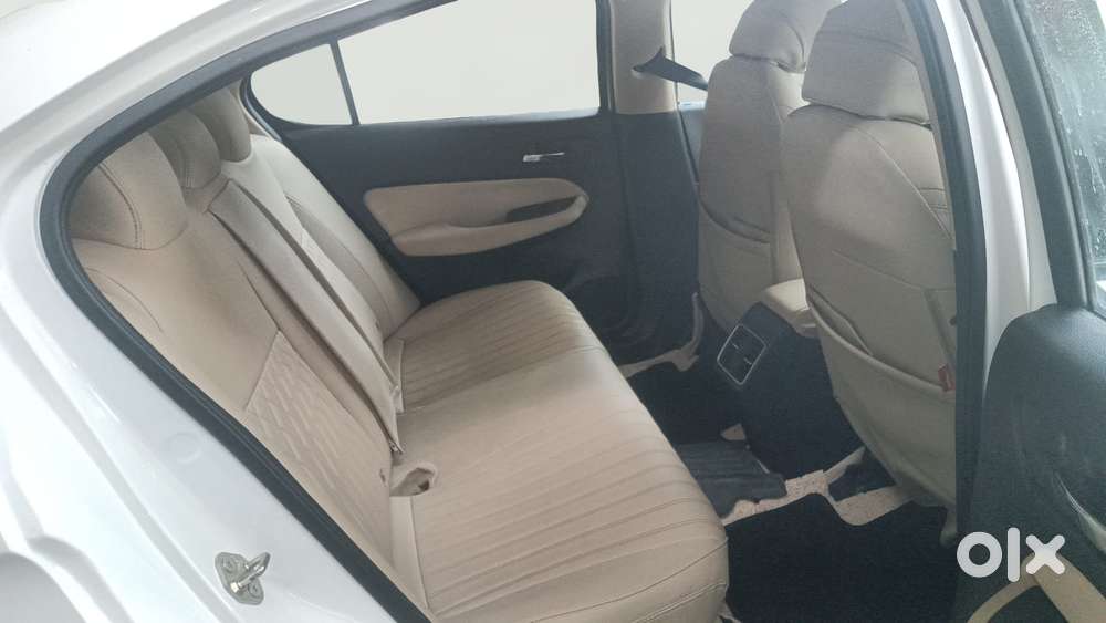 Honda City 1.5 V Mt, 2024, Petrol