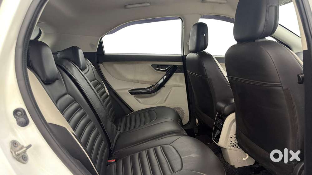 Tata Nexon 1.2 Revotron Xz Plus, 2023, Petrol