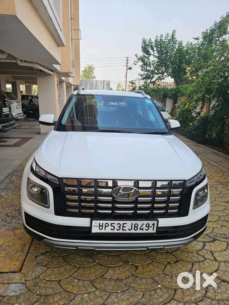 Hyundai Venue 1.2 S (o), 2022, Petrol