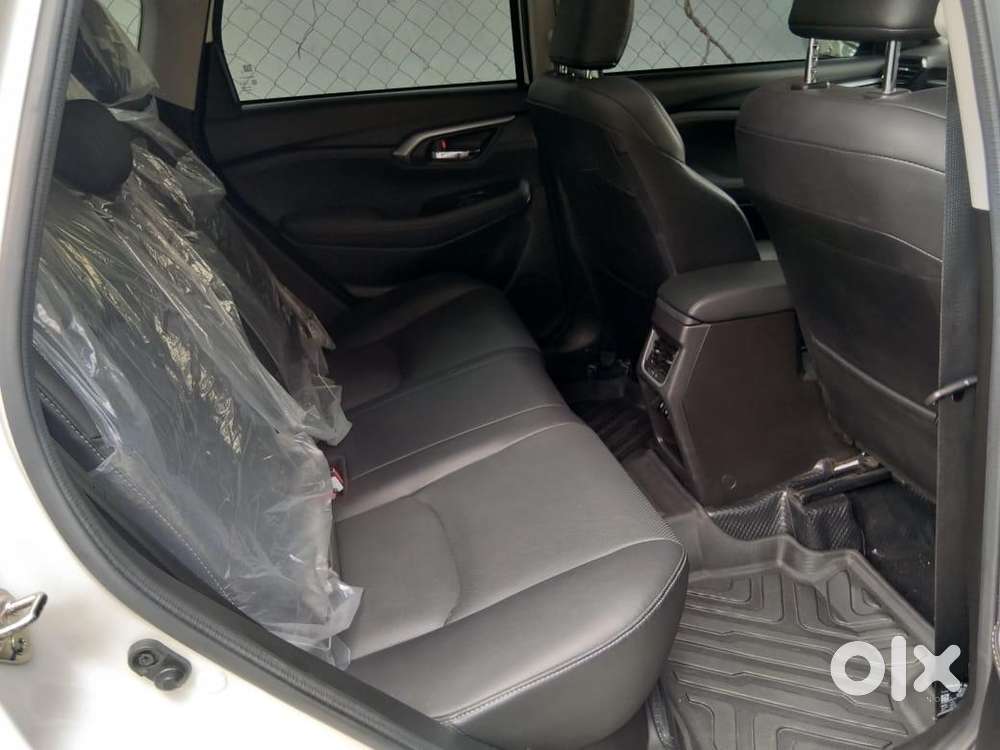 Toyota Urban Cruiser Hyryder 1.5 V Neo Drive, 2023, Petrol