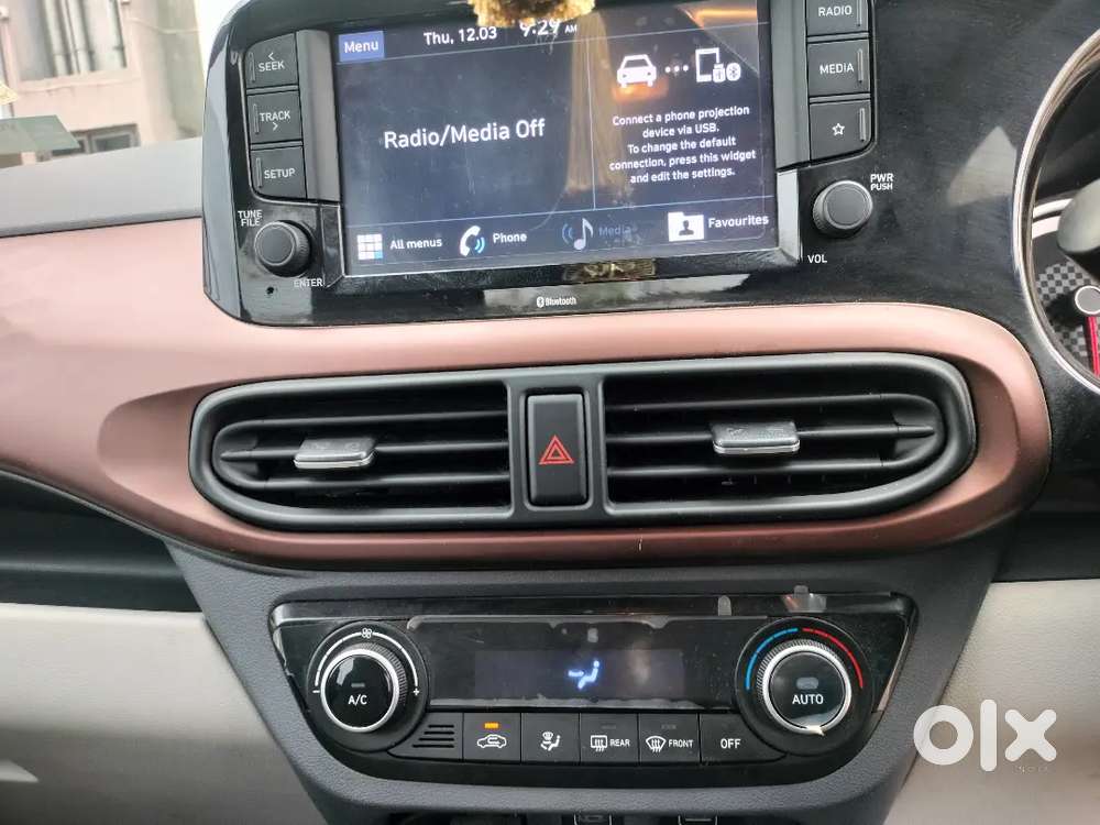 Hyundai Aura 2022 Petrol 15000 Km Driven