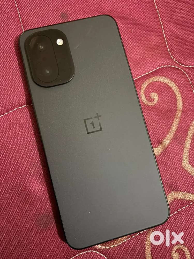 15R, 4 months old phone, with box, under warranty