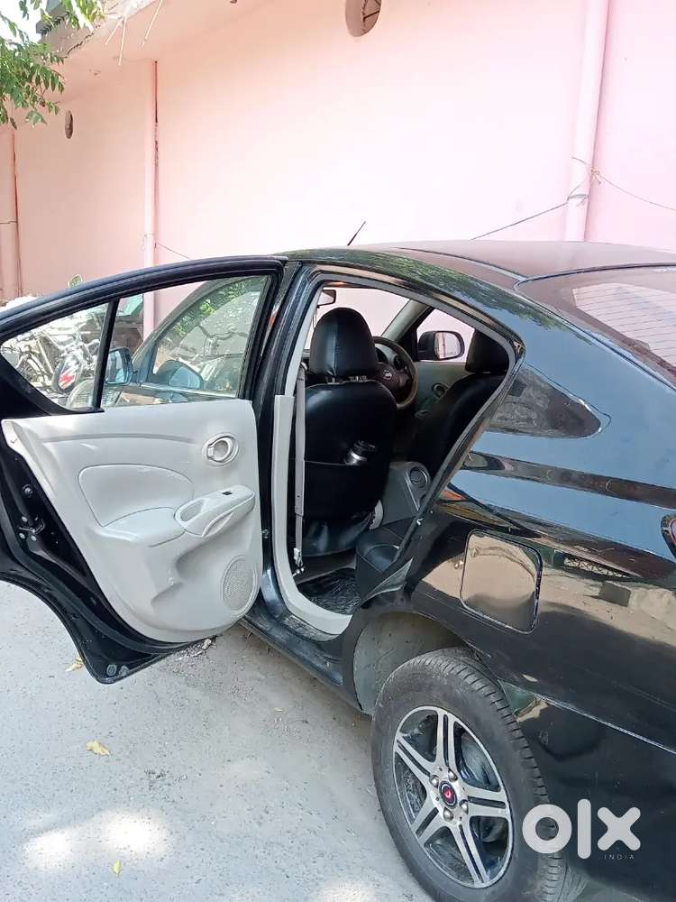 Nissan Sunny 1.5 Xl 2012
