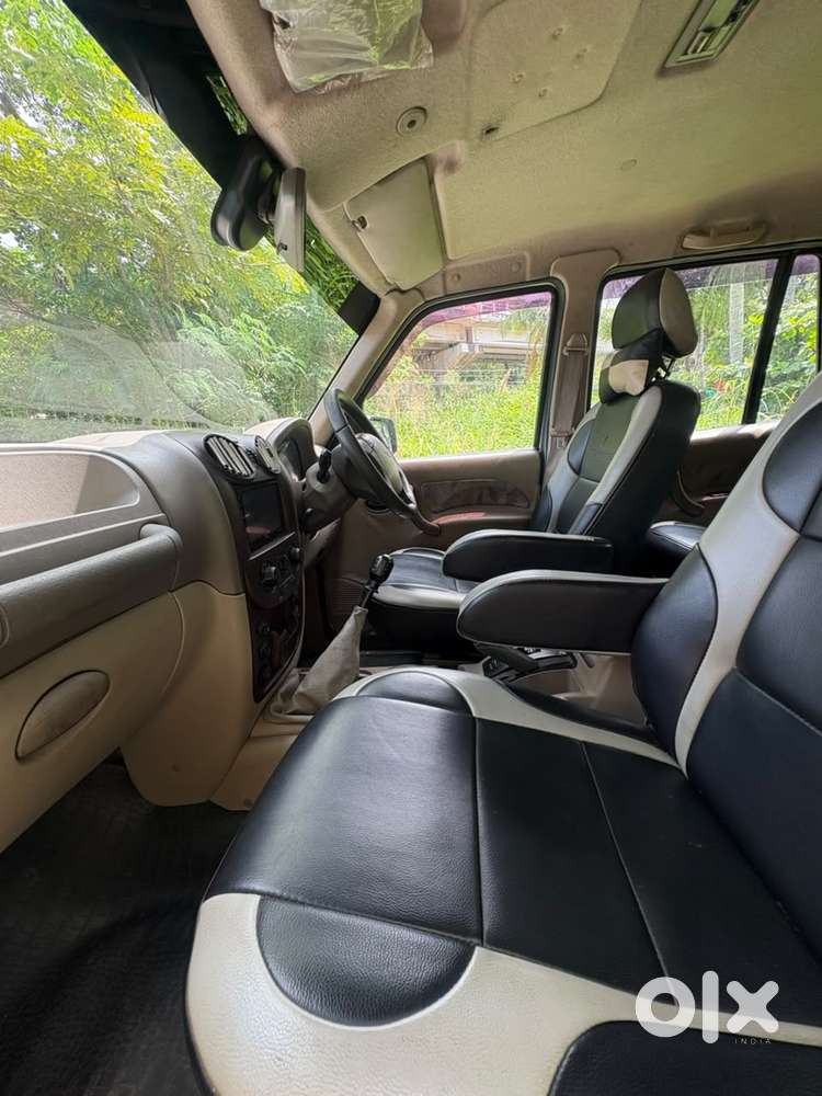 Mahindra Scorpio 2.2 S7, 2010