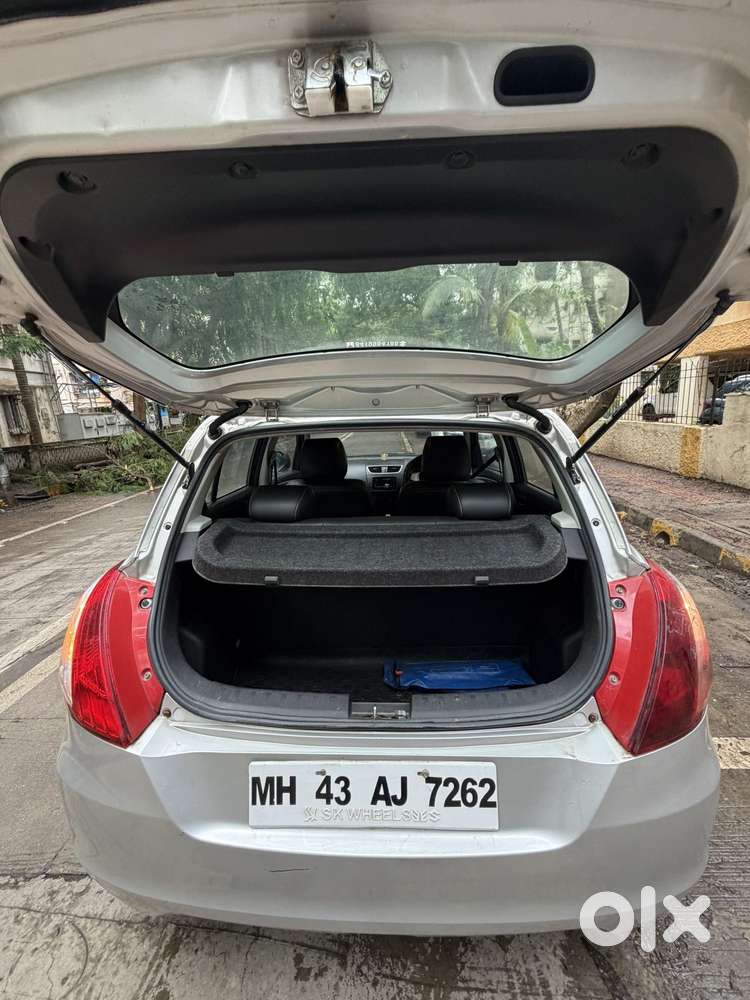 Maruti Suzuki Swift Vxi Abs Bsiv, 2012, Petrol