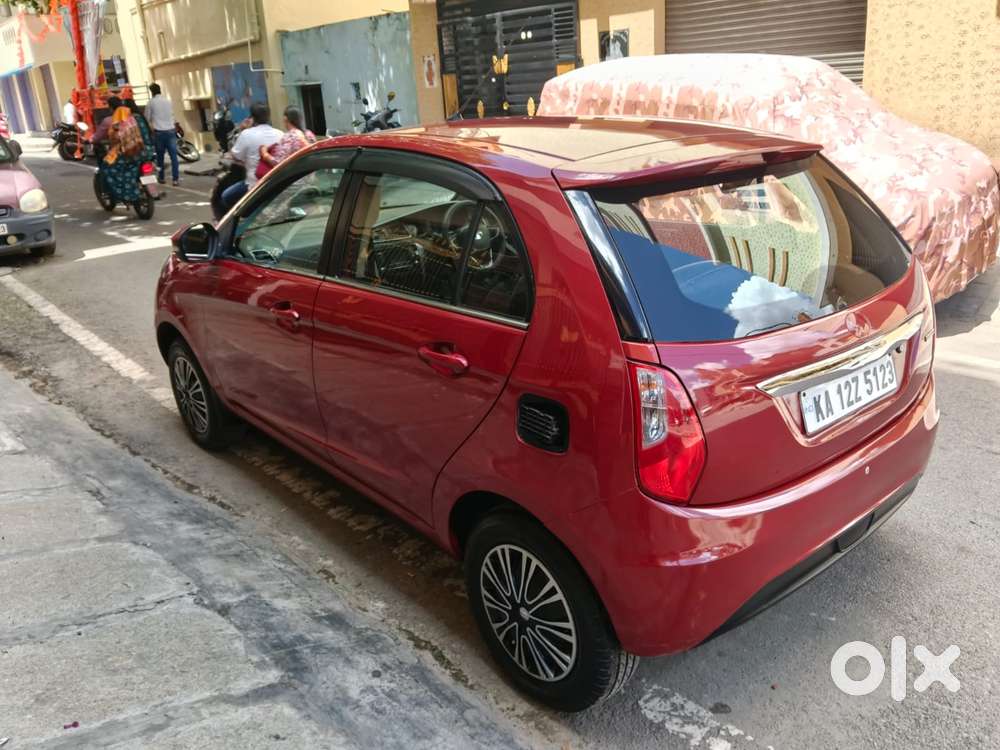 Tata Bolt Revotron Xe, 2015, Petrol
