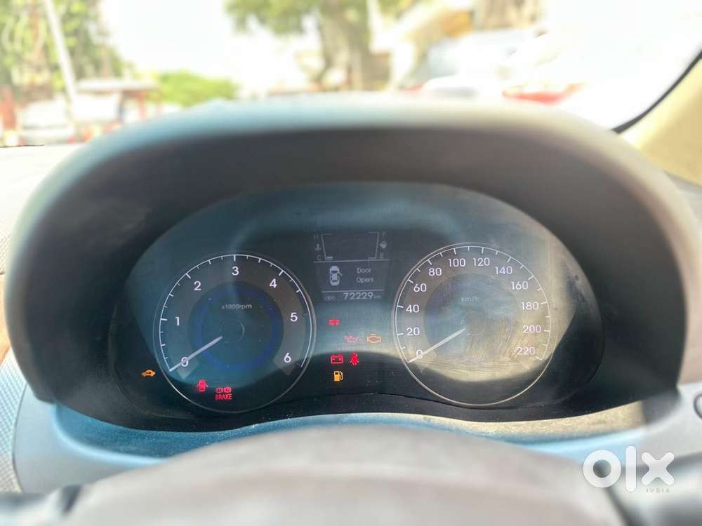 Hyundai Verna 1.6 S (o) Crdi, 2015, Diesel