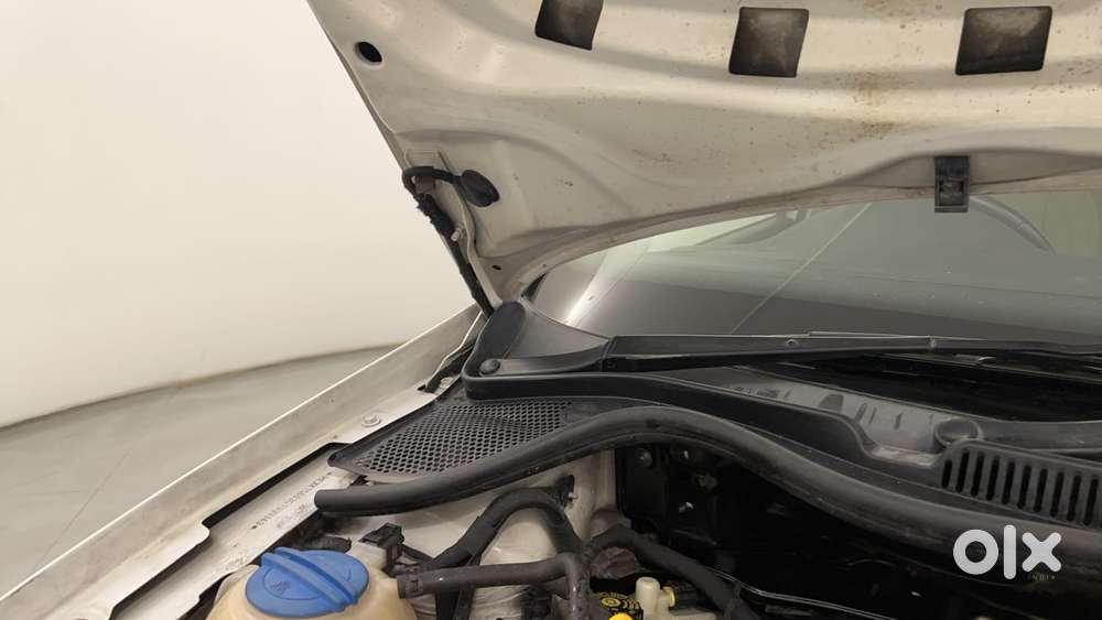Volkswagen Polo 2009-2013 Petrol Highline 1.2l, 2015, Petrol