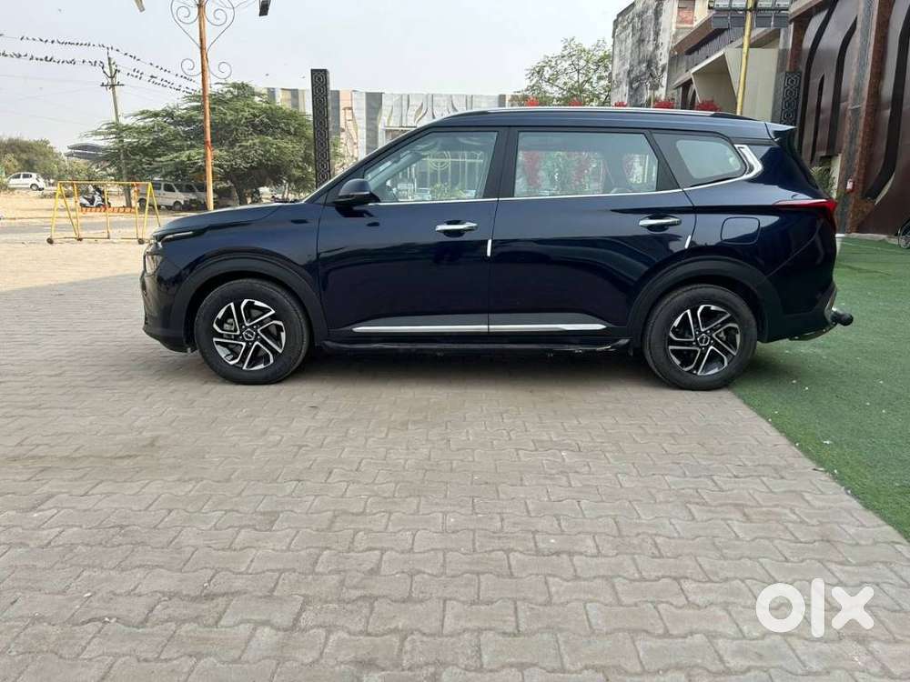 Kia Carens Luxury (o)1.5 Diesel At 7 Str, 2024, Diesel