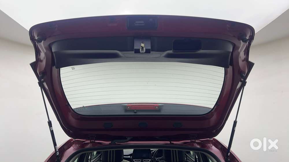 Toyota Glanza 1.2 V Amt, 2022, Petrol