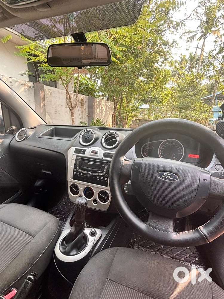 Ford Figo 1.5l Diesel – Well Maintained  Sea Grey