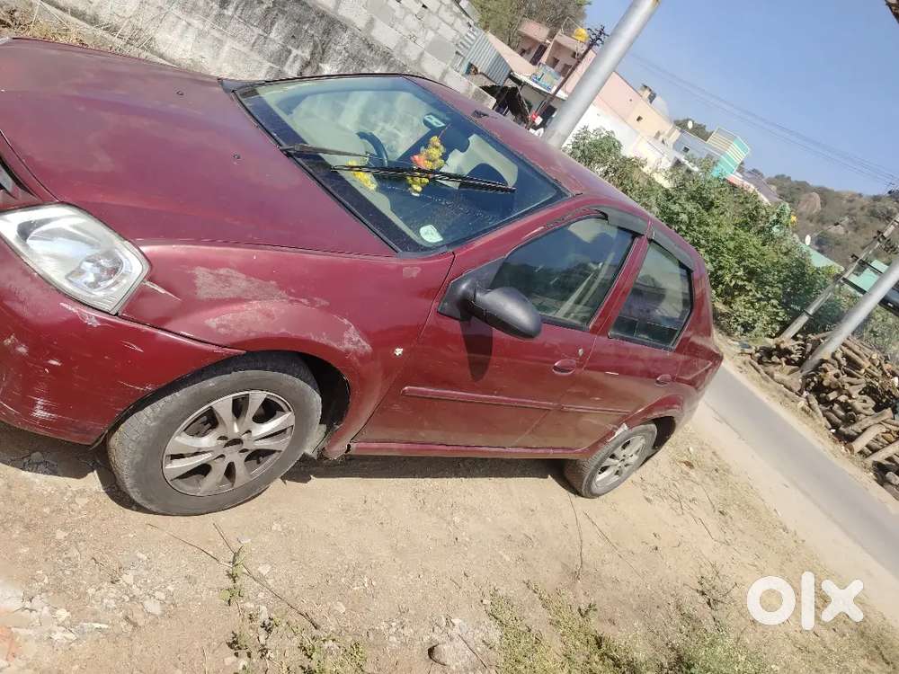 Very Good Good Condition,ac Working ,paint Only Fade