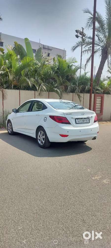 Hyundai Verna Crdi 2013