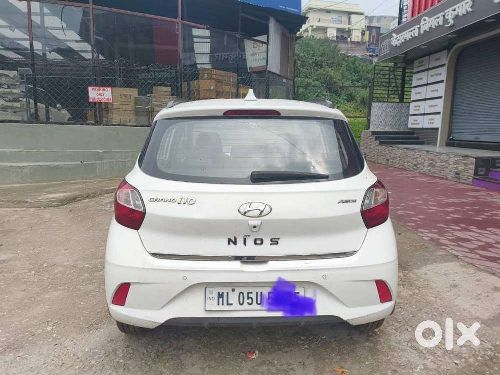 Good Condition Car With Brand New Battery And Brand New Tyres ( All 4)