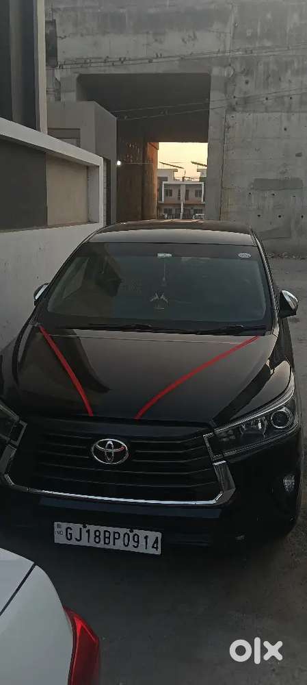 Innova Crysta Dizal