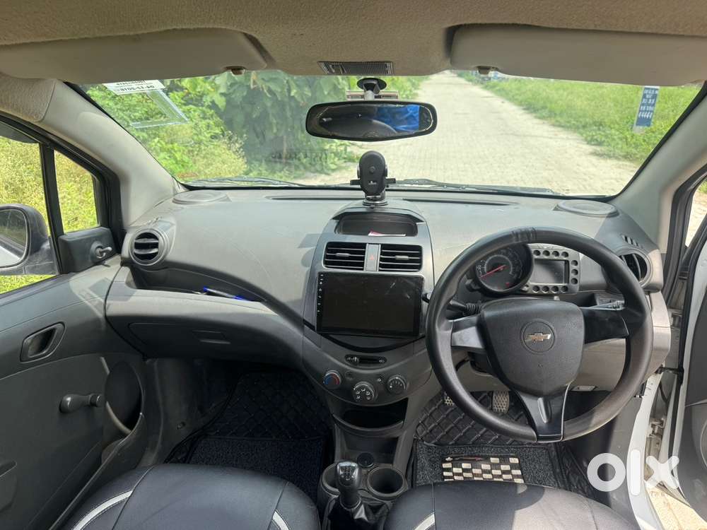 Chevrolet Beat Petrol 2016