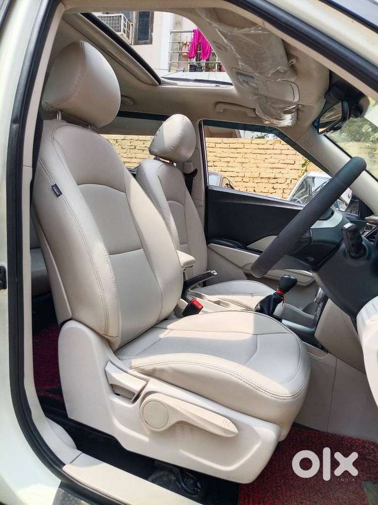 Mahindra Xuv300 W8 Option Diesel, 2022, Diesel