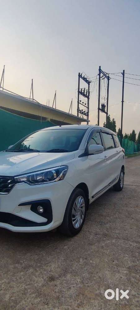 Maruti Suzuki Ertiga Vxi Shvs, 2022, Petrol