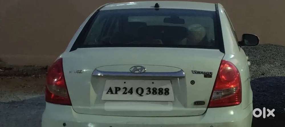 Hyundai Verna Vgt Crdi 2011