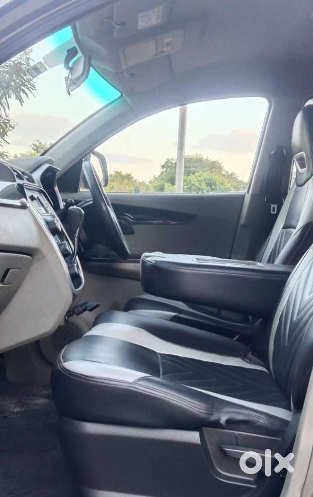 Mahindra Kuv 100 Mfalcon D75 K8, 2016, Diesel