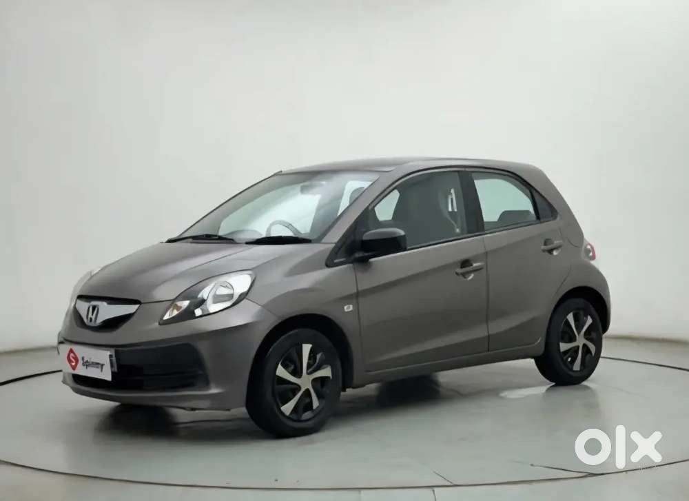 Honda Brio Mt 2012 On Urgent Sale