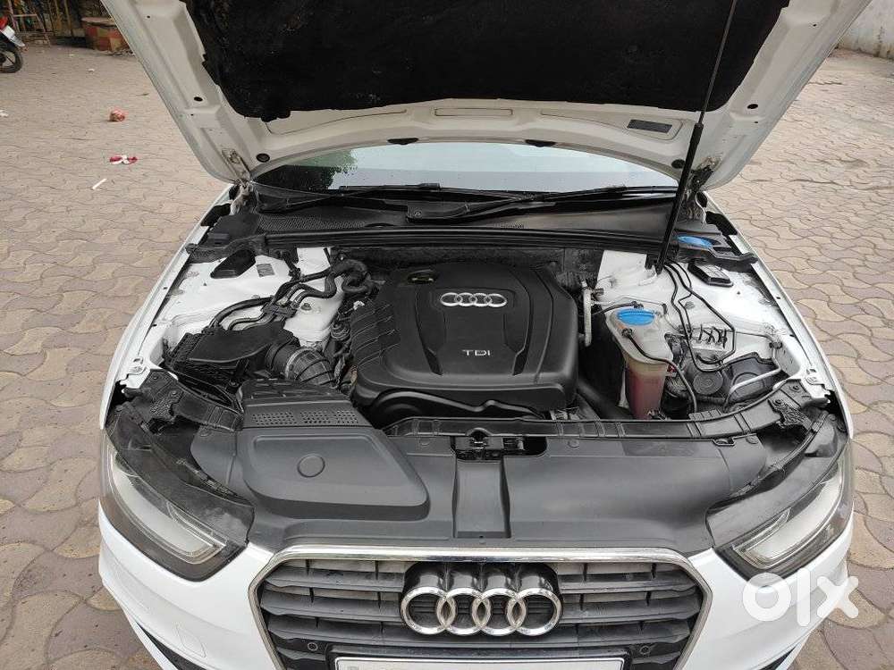 Audi A4 2.0 Tdi Premium With Sunroof, 2013, Diesel