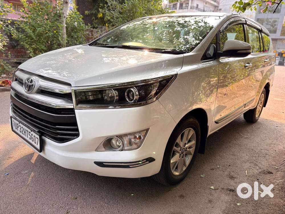 Toyota Innova Crysta 2.4 Vx Mt 8s, 2017, Diesel