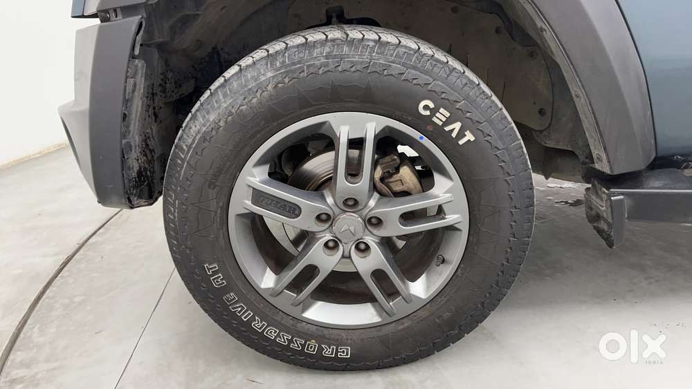 Mahindra Thar Lx Hard Top Petrol At Rwd, 2023, Petrol