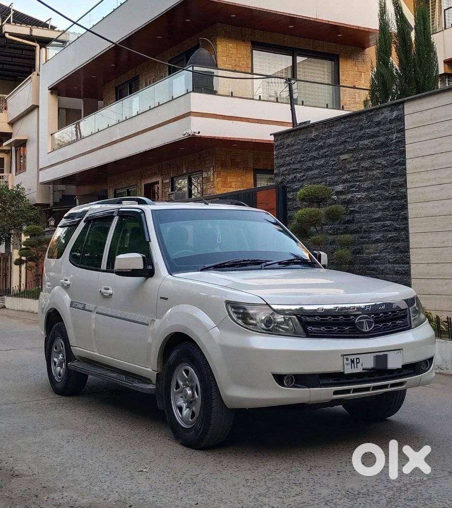 Tata Safari Storme Lx, 2015, Diesel