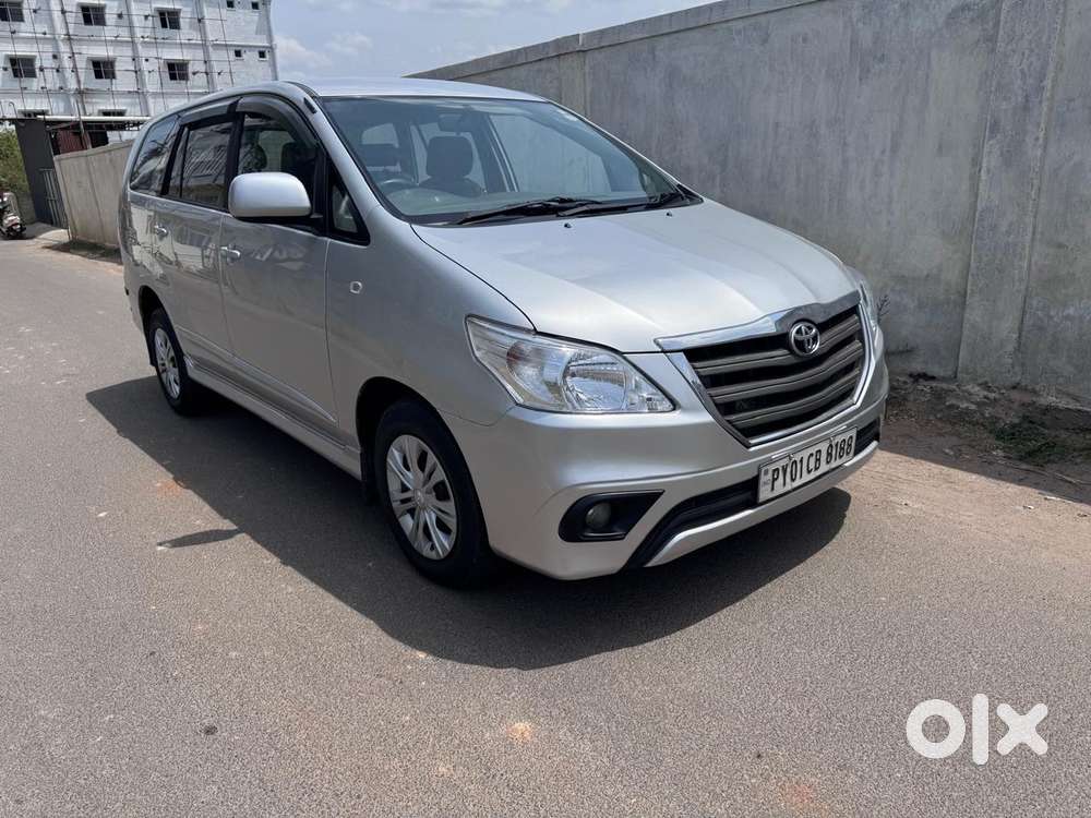 Toyota Innova 2.5 Gx 8 Seater Limited Edition, 2014, Diesel