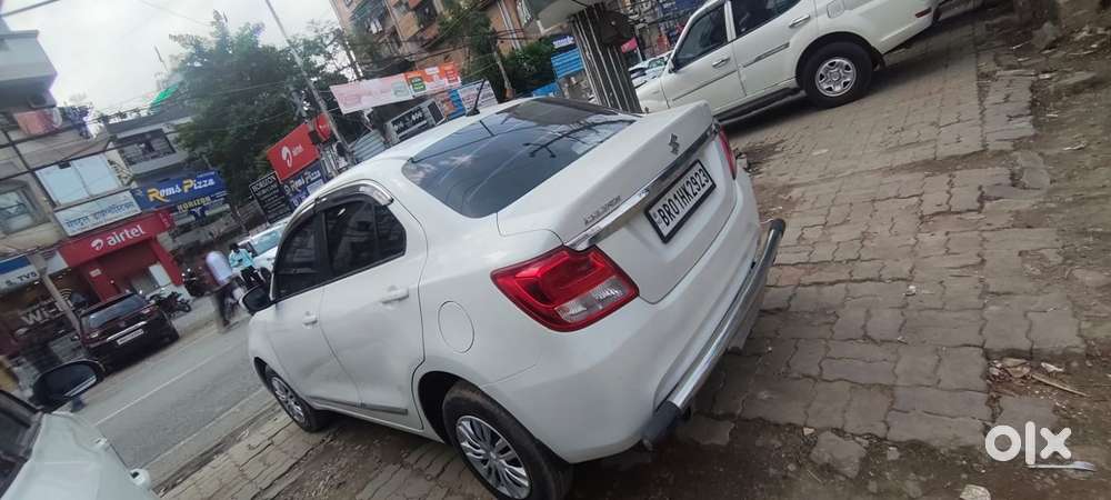 Maruti Suzuki Dzire 1.2 Vxi, 2023, Petrol