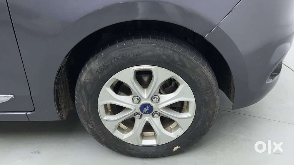 Ford Figo Aspire Titanium, 2017, Petrol