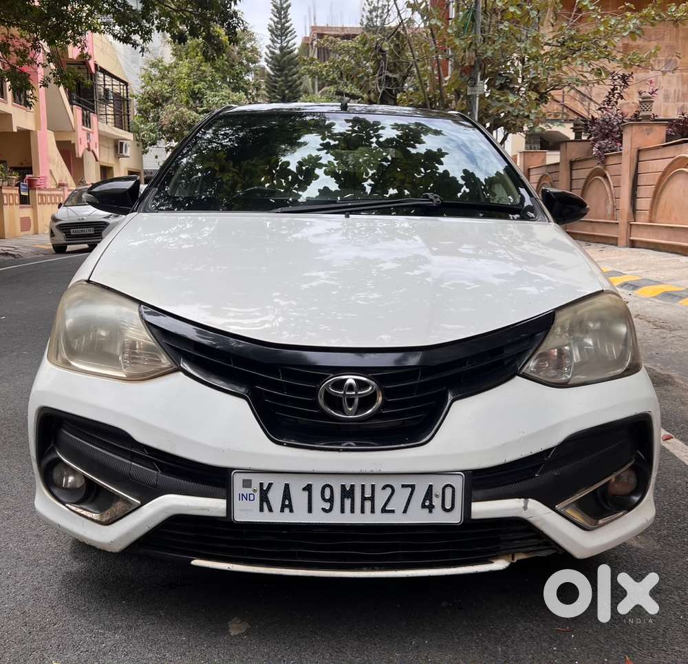 Toyota Etios Liva 1.2 Vx, 2017, Petrol