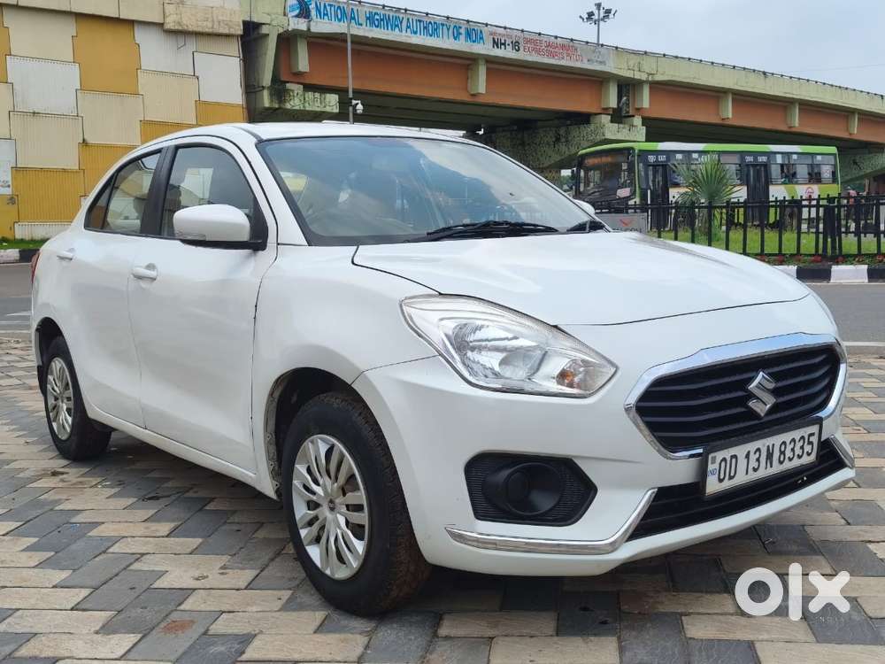 Maruti Suzuki Swift Dzire Vxi Optional, 2020, Petrol