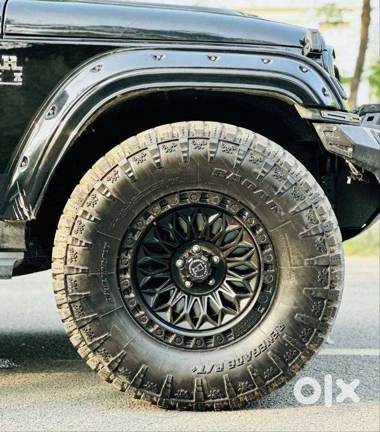 Mahindra Thar Roxx Ax7l Rwd At, 2025, Petrol