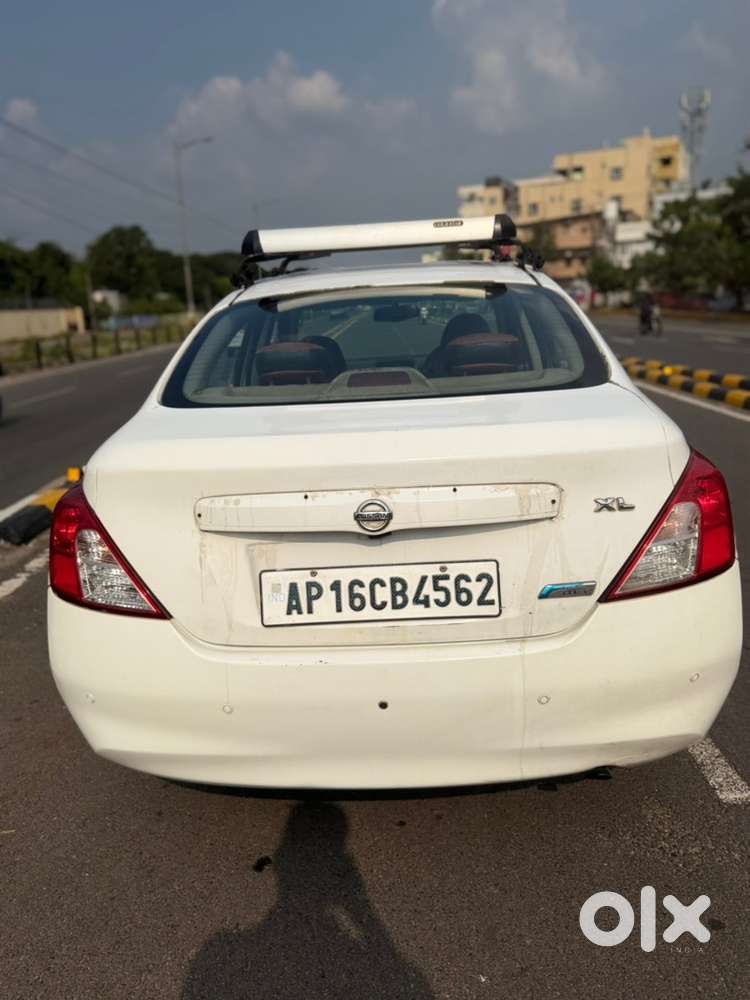 Nissan Sunny Diesel 2012