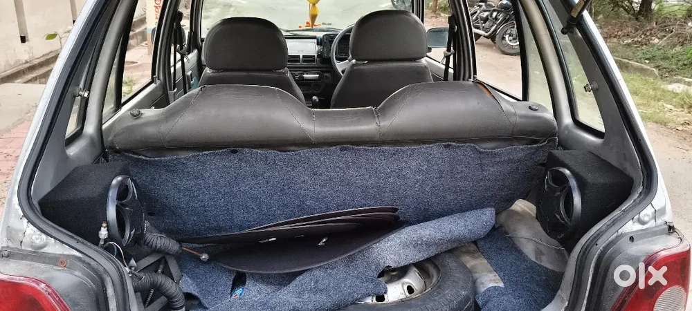 Maruti Suzuki 800 2012