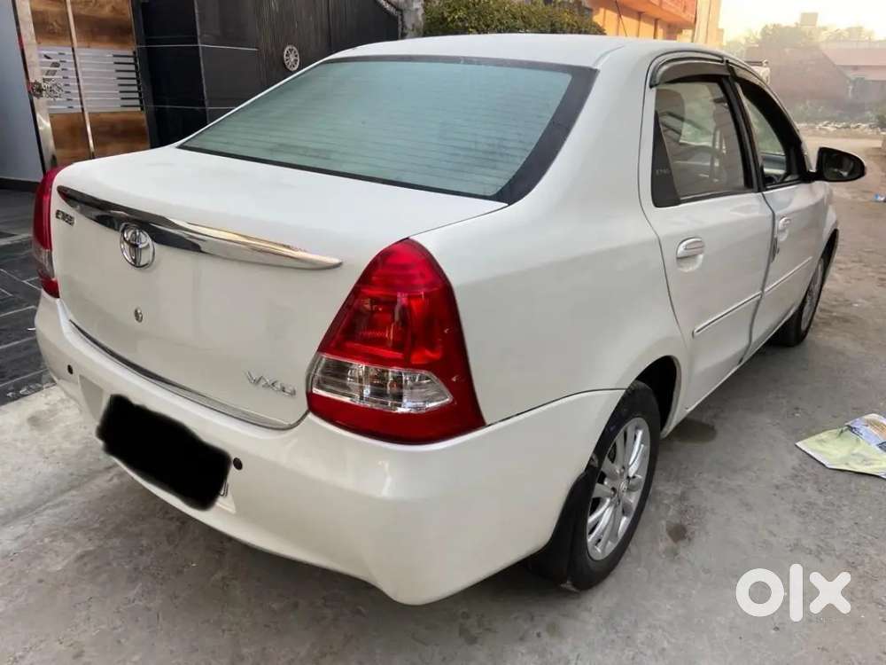 Etios 2015 Top Model