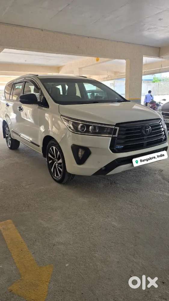 Toyota Innova Crysta 2022 Diesel 37200 Km Driven