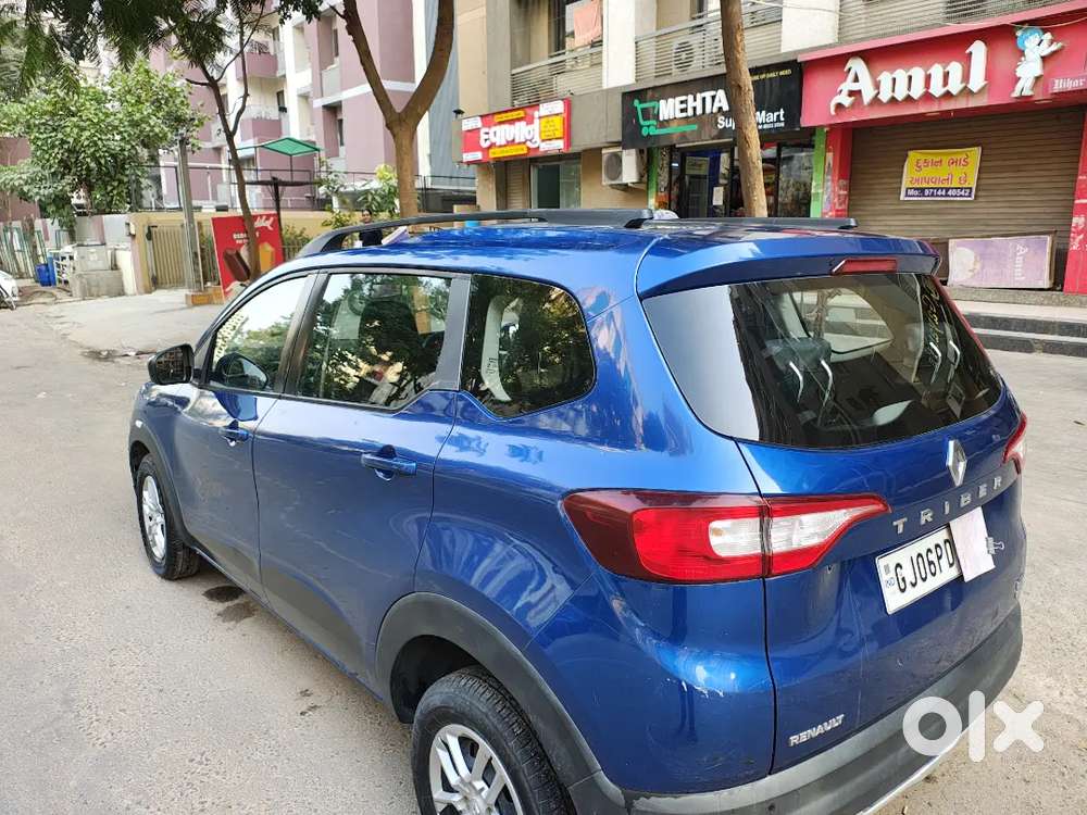 Renault Triber Rxt Amt, 2020 Model, 7 Seater, Automatic Transmission.
