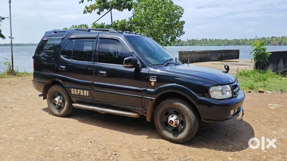 Tata Safari Dicor 2010