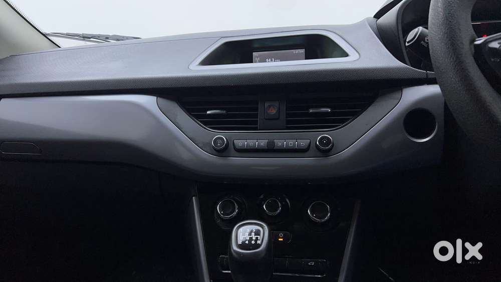 Tata Nexon 1.2 Revotron Xm (s), 2021, Petrol