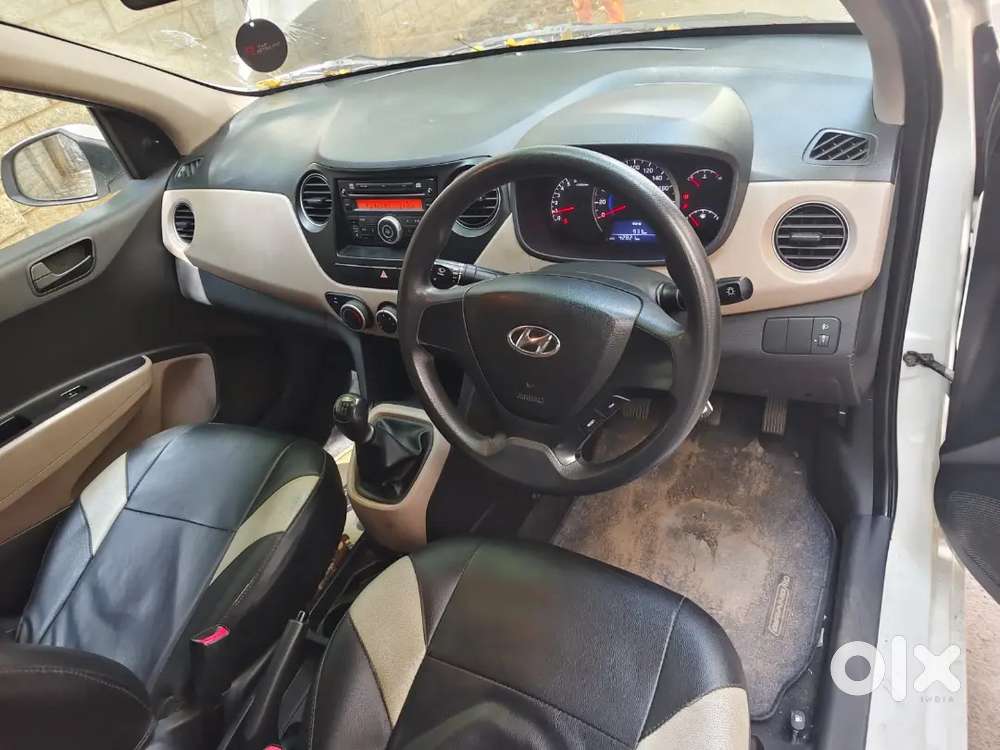 Hyundai I10 2016 Petrol 42500 Km Driven