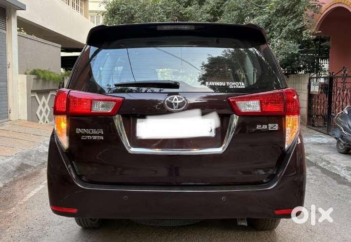 Toyota Innova Crysta 2.8z Automatic, 2017, Diesel