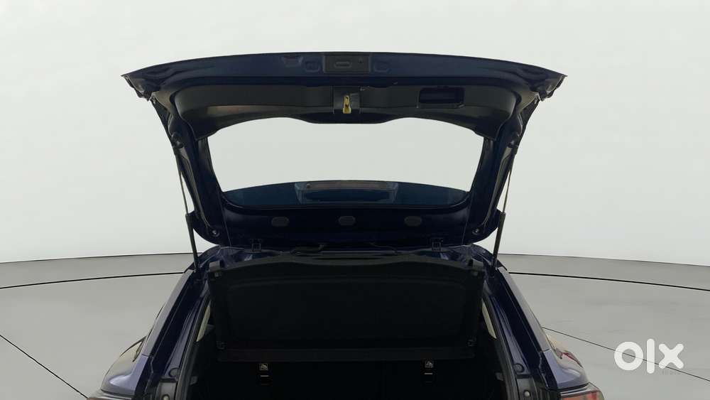 Maruti Suzuki Fronx Alpha 1.0l Turbo 6 At, 2023, Petrol