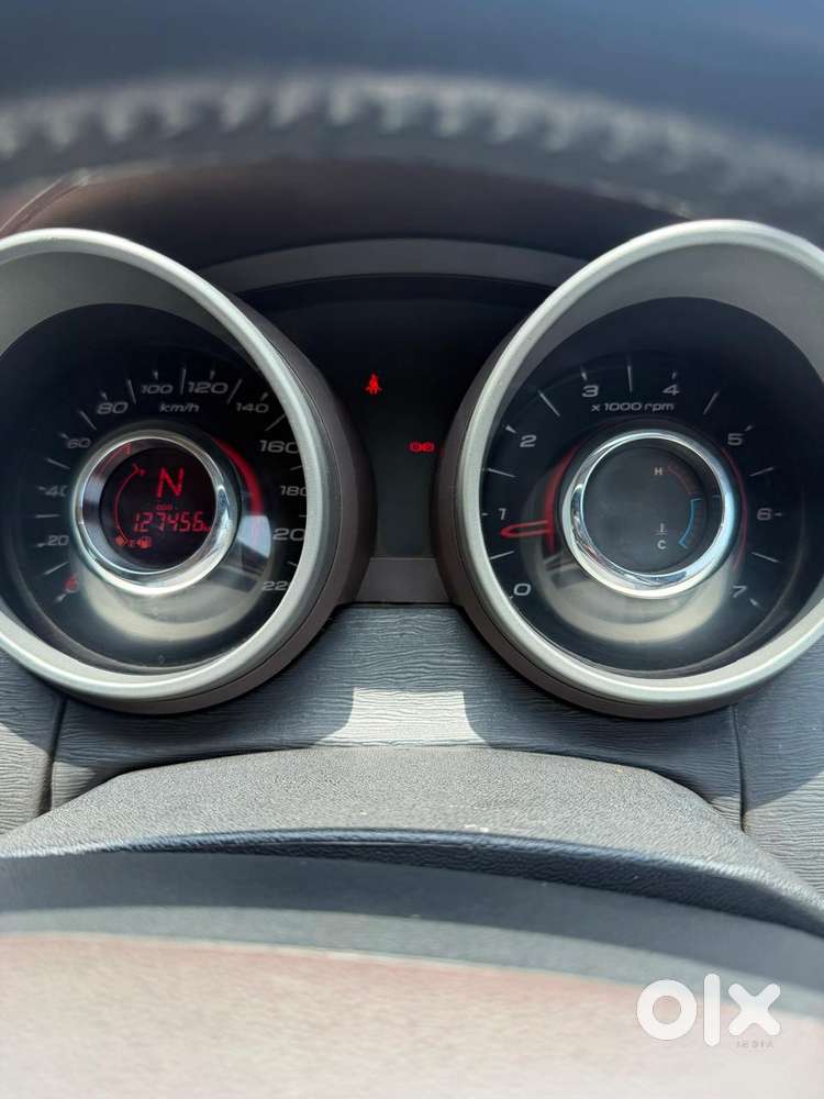 Mahindra Xuv500 W8, 2014, Diesel