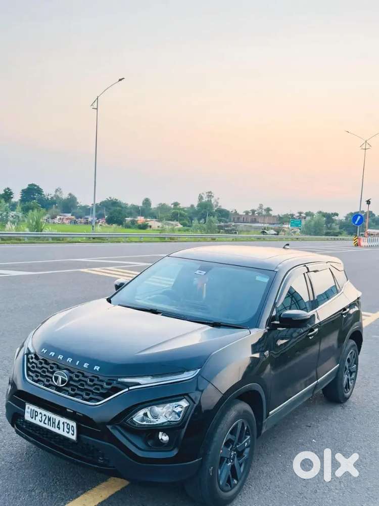 Tata Harrier Diesel  With Sunroof 2.0 2022 Jet Black Color 2nd Owner