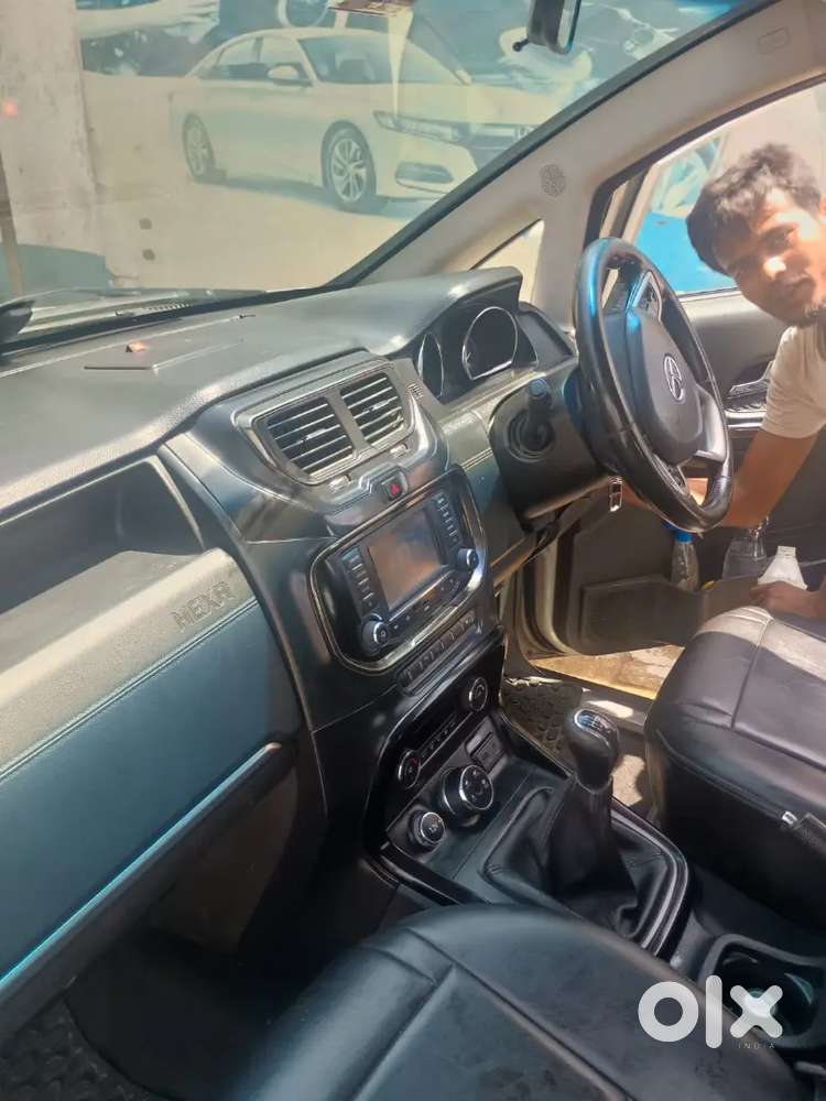 Tata Hexa 2018 Diesel 153000 Km Driven